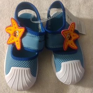 Adidas Super Star 36 sandals made with recycled plastic from the ocen